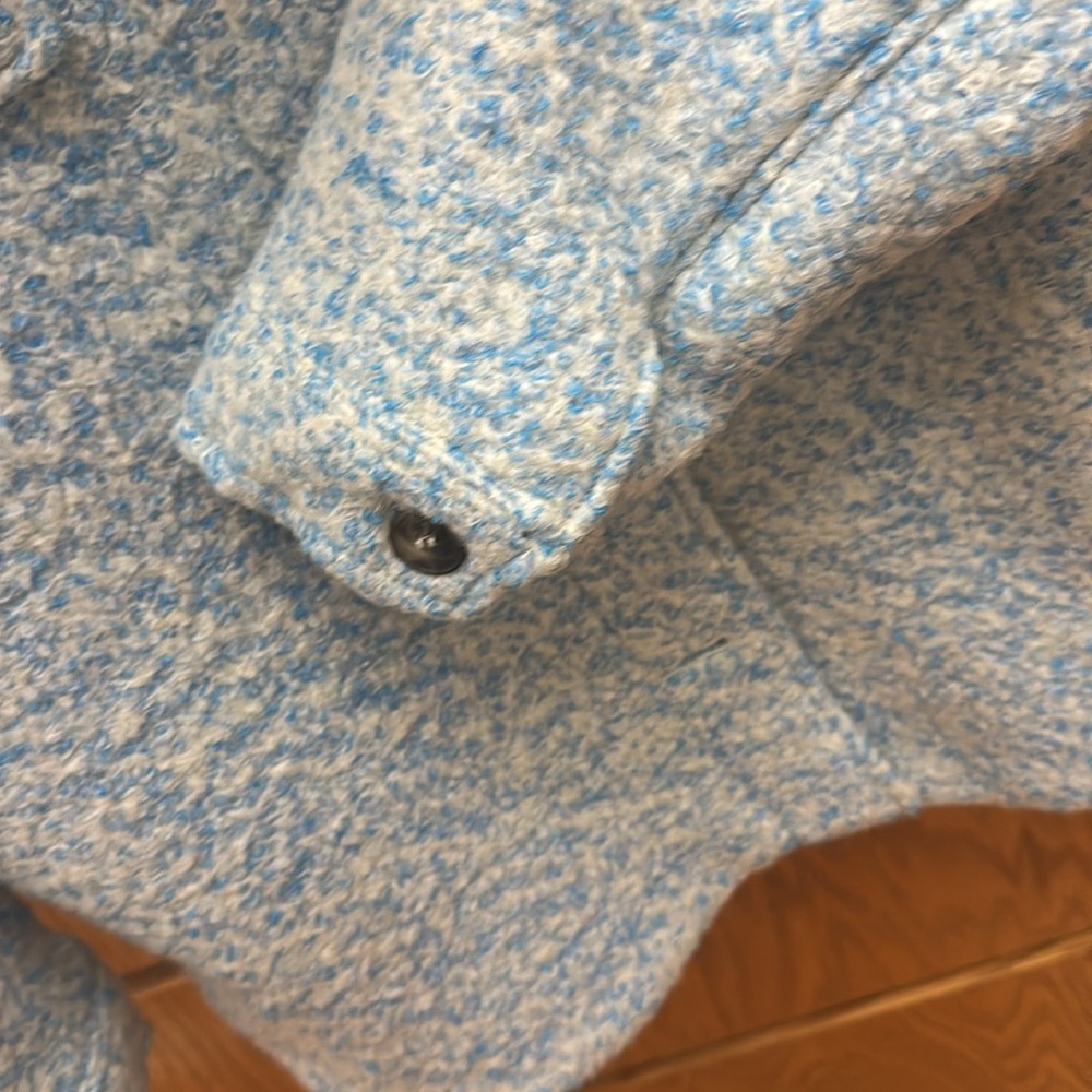 H & M Shacket - image 5